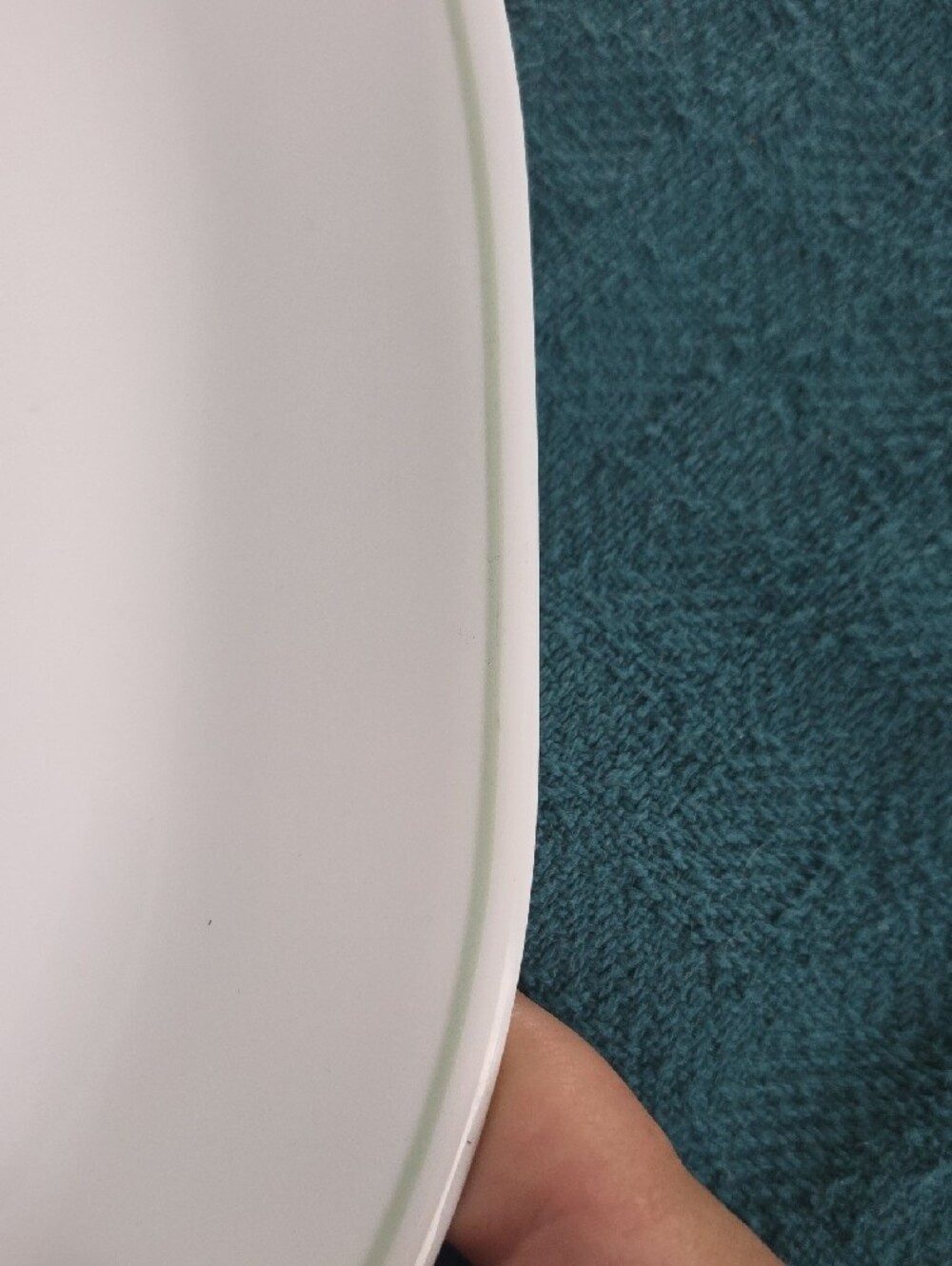 Corelle White Serving Bowl with Pale Green Rim - Picture 2 of 3